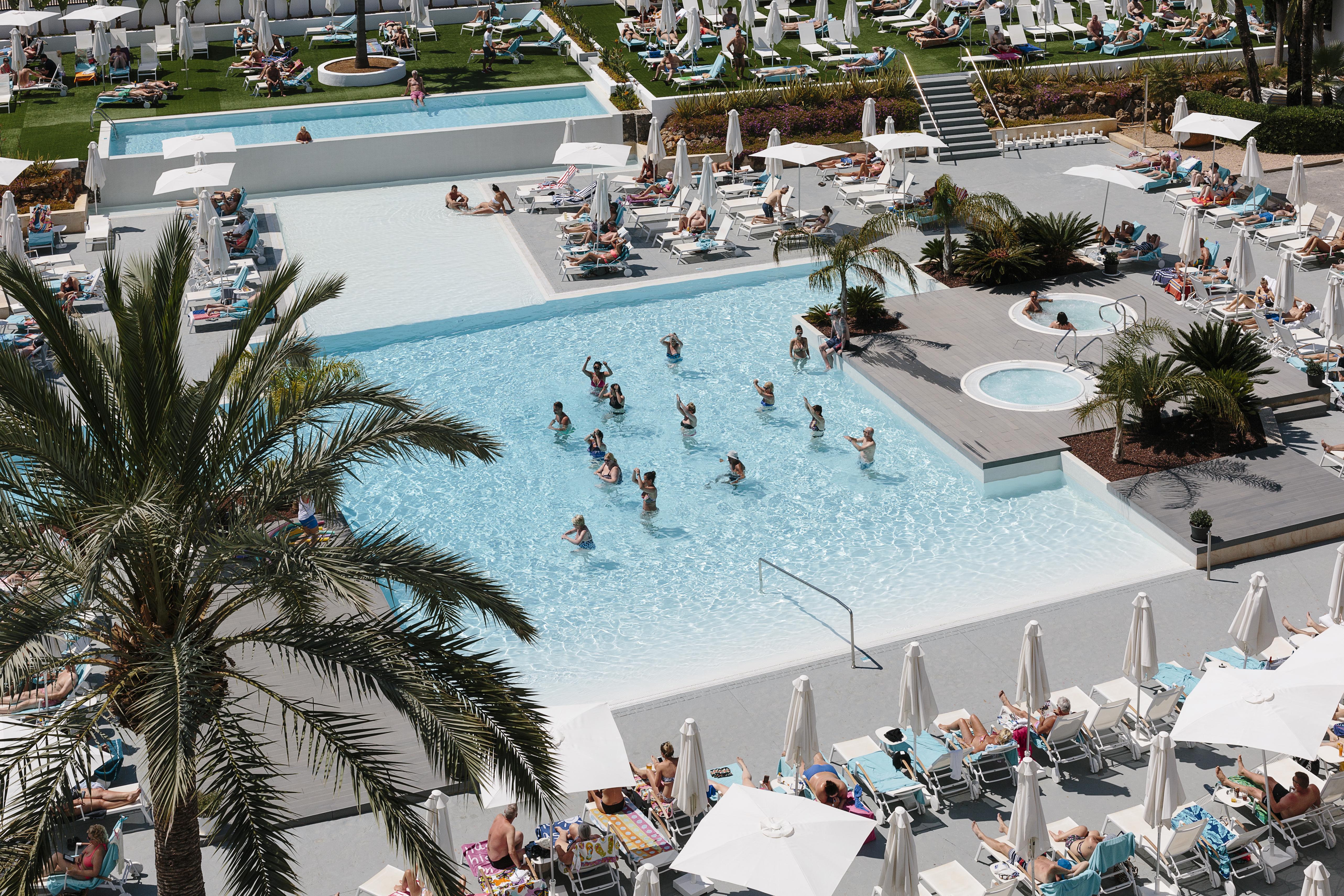 Aluasoul Ibiza - Adults Only Hotel เอสกานา ภายนอก รูปภาพ