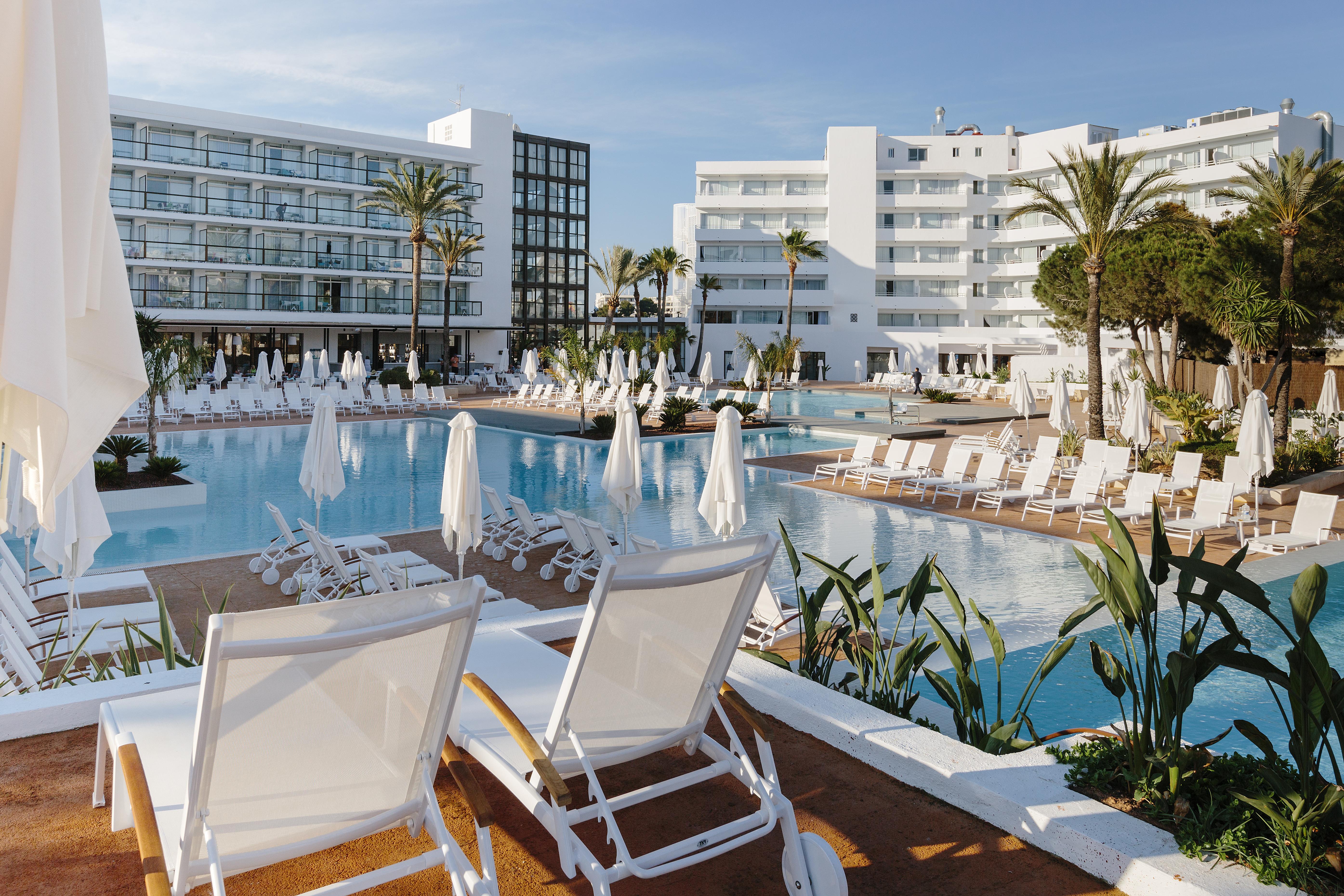Aluasoul Ibiza - Adults Only Hotel เอสกานา ภายนอก รูปภาพ